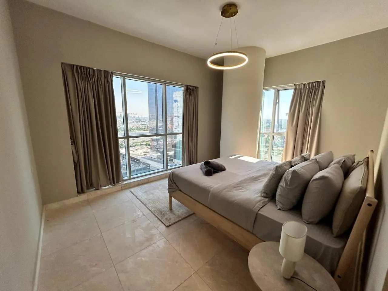 1Br Apt In Business Bay Close To Canal And Dubai Mall!